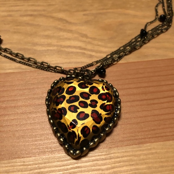 Betsey Johnson Cheetah Necklace - Picture 3 of 5